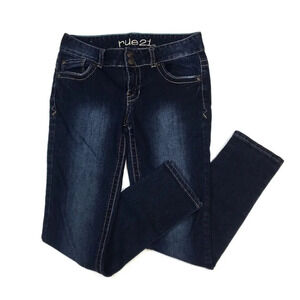 WJ21 Rue 21 Mid Hi Rise Skinny Jeans 3/4 Short